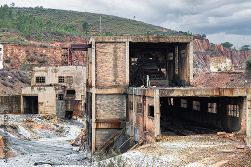 Remains of abandoned mine of copper, gold and silver in Tharsis village in Huelva, Andalusia, Spain © Alfredo