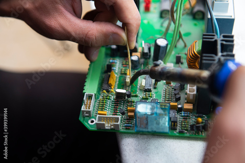 Repair and soldering of microchip © Шамиль Алиев