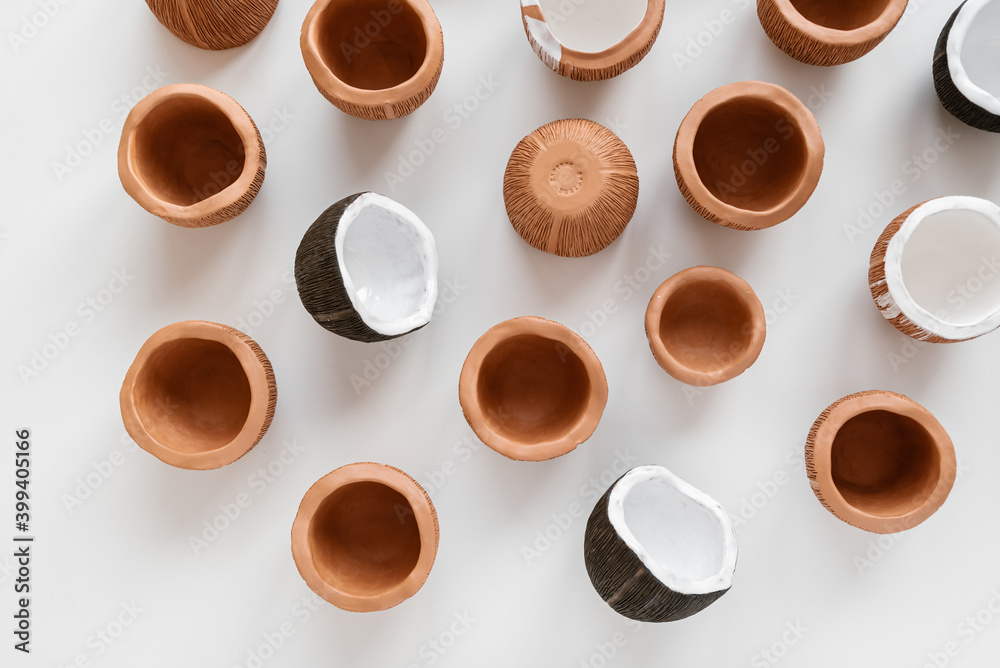 Clay bowls in shape of coconut Clay bowls in shape of coconut