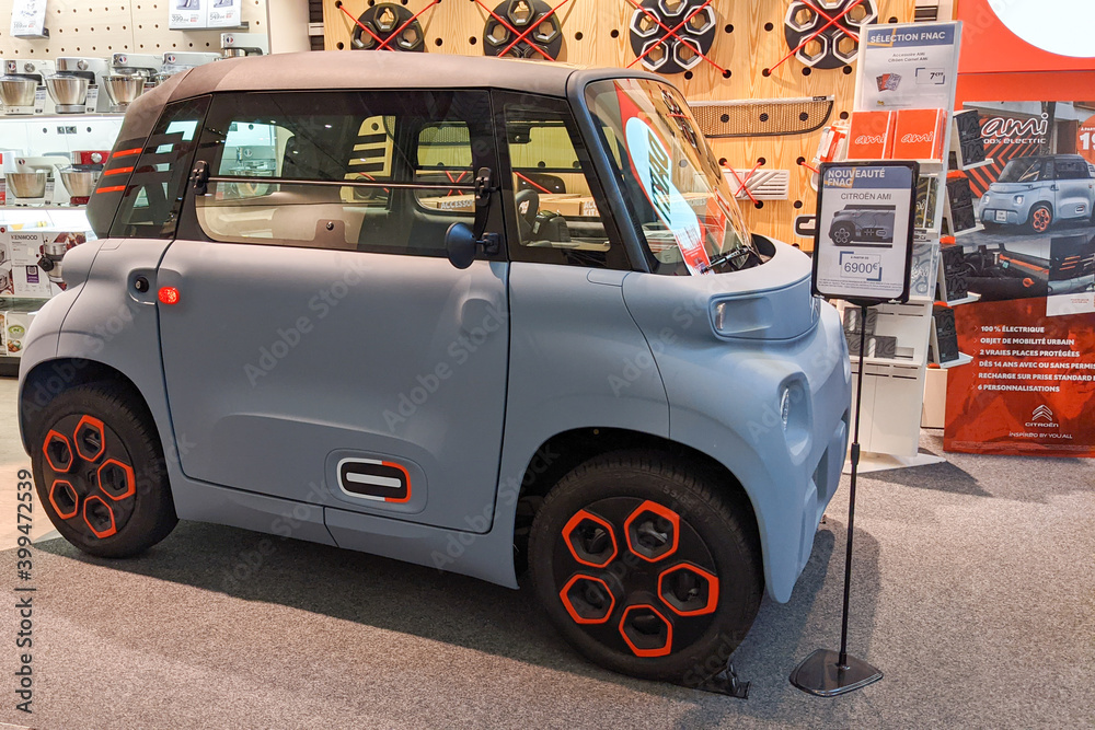 Citroen Ami electric car tiny cube on wheels vehicle Photos | Adobe Stock