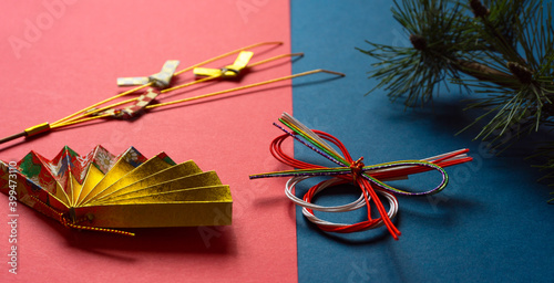 Mizuhiki, a material for Japanese celebrations. Celebration, New Year, entrance celebration, employment celebration, anniversary, New Year's present, etc. 水引き、日本のお祝い用素材。祝う、お正月、入学祝い、就職祝い、記念日、お年玉など photo