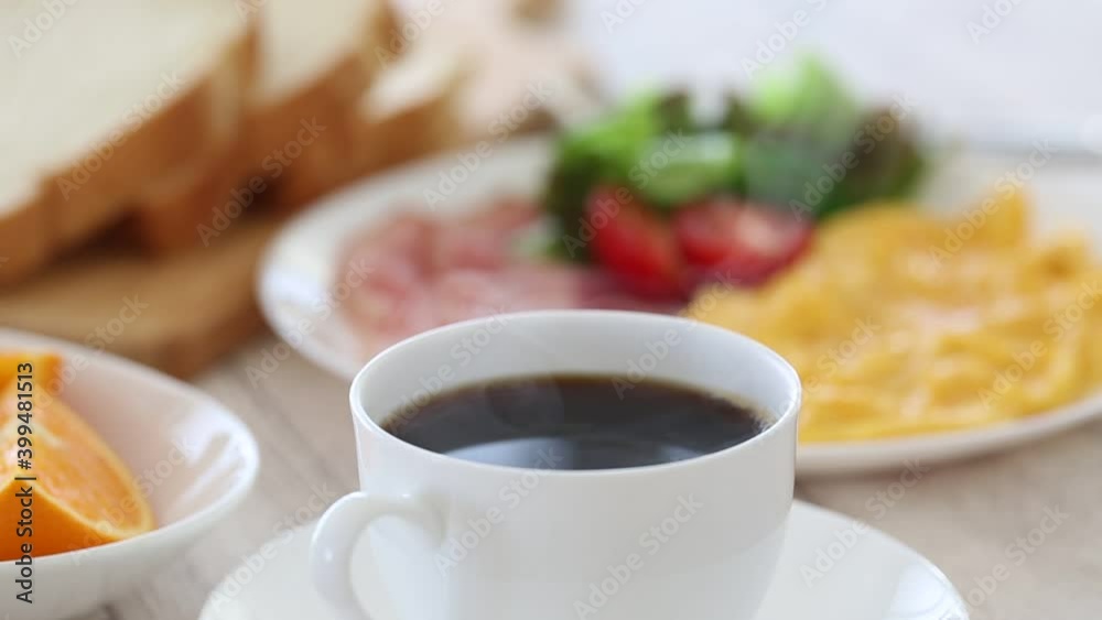 朝食のコーヒー 洋食 朝の食事 朝食のコーヒー 洋食 朝の食事