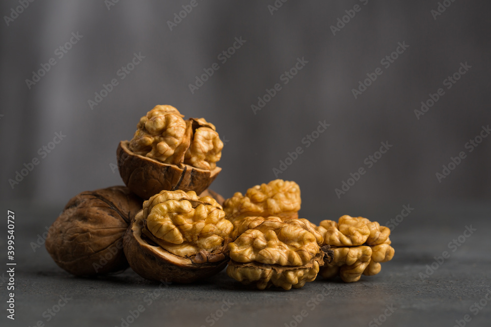 Many walnuts in studio Many walnuts in studio