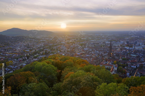 Fototapeta Naklejka Na Ścianę i Meble -  Freiburg von oben
