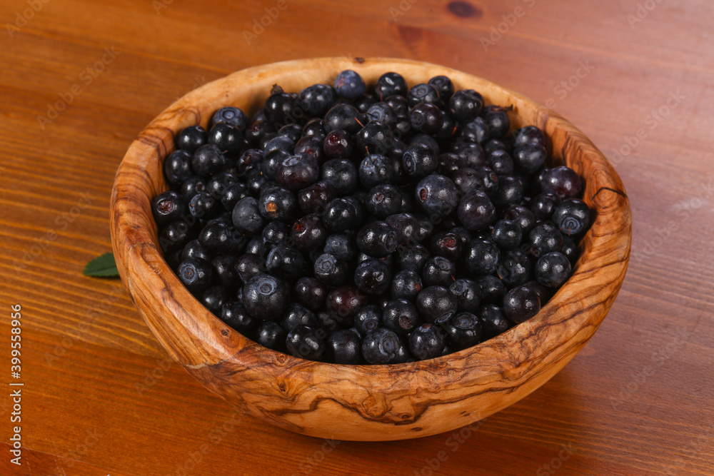 Wild blueberry in the bowl
