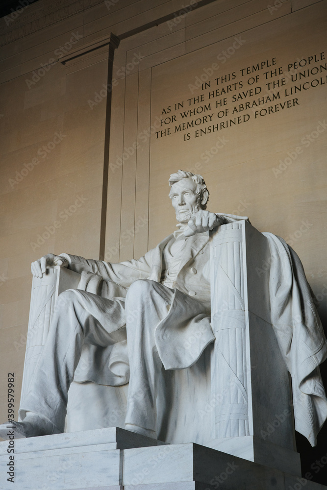Lincoln Memorial	