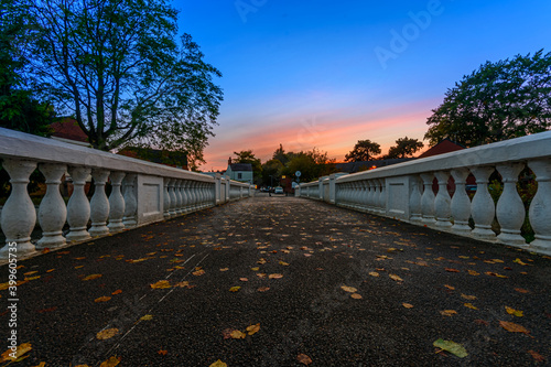 Grantham Wyndham Park bridge at sunset