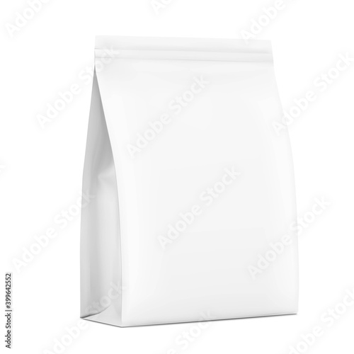 Single quad seal bag mockup. Perspective view. Vector illustration. Best solution for presentation your brand, design, promo and etc. EPS10.	