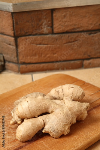 Ginger root raw