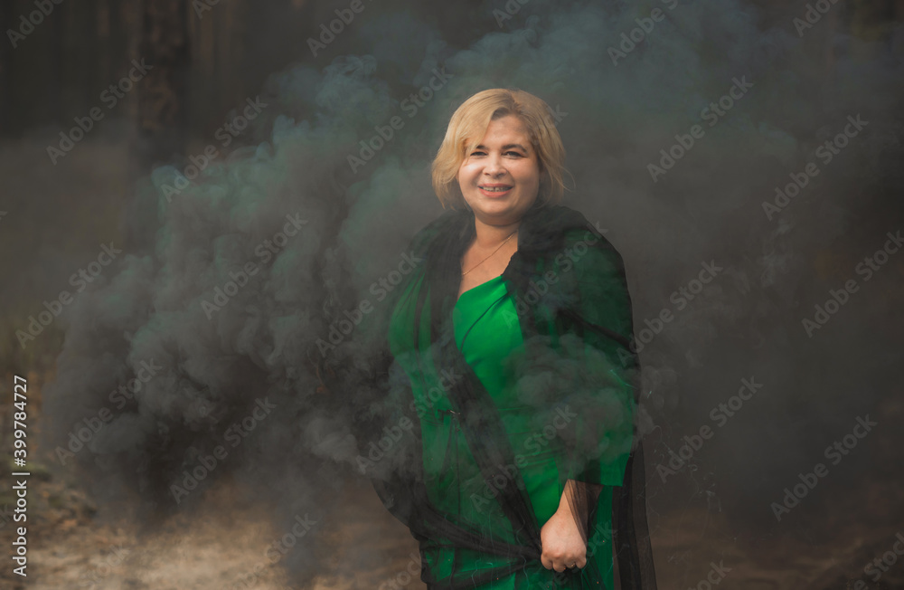 Obraz premium Nice plump lady portrait, lifestyle elegant woman, American chubby woman with a colorful bomb having fun outdoor