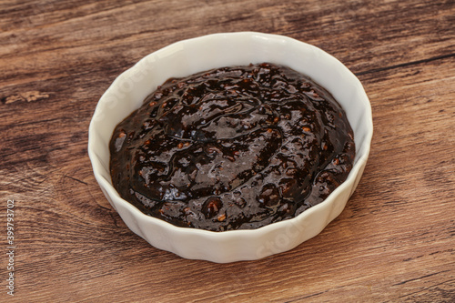 Black Pepper sauce in the bowl