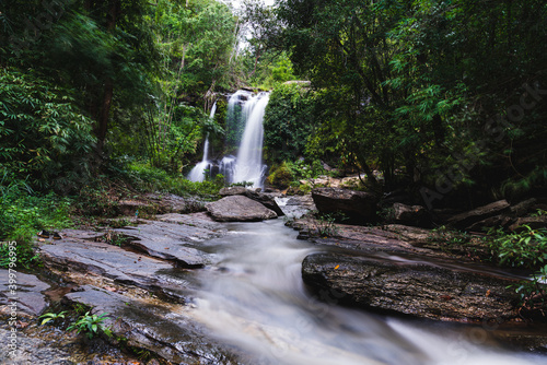 Mae SaPok Waterfall is located at Mae Win, Mae Wang District, Chiang Mai Province. There is a very natural integrity. And very beautiful It is another waterfall that is suitable for relaxation.