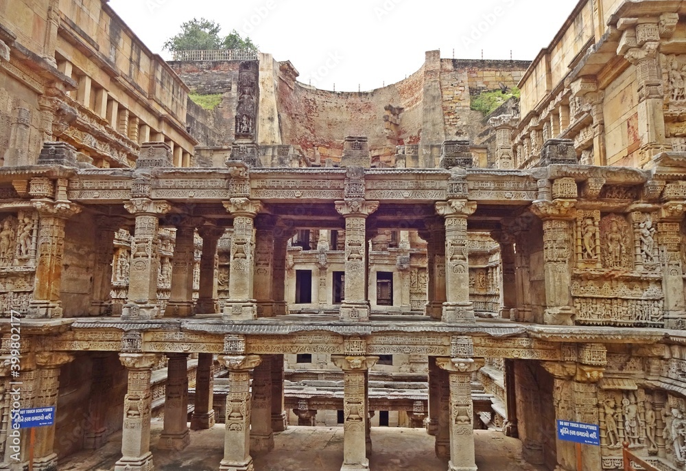 Rani ki Vav, The Queen's Stepwell ,Patan, Gujarat Rani ki Vav, The Queen's Stepwell ,Patan, Gujarat