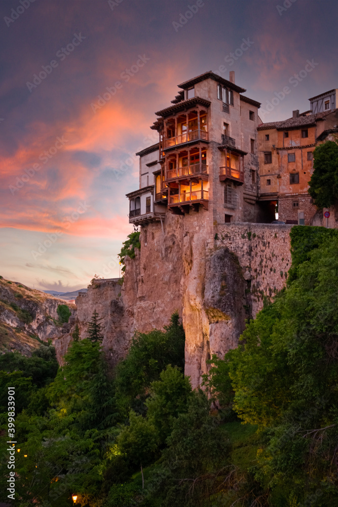 Casas colgantes de Cuenca Casas colgantes de Cuenca