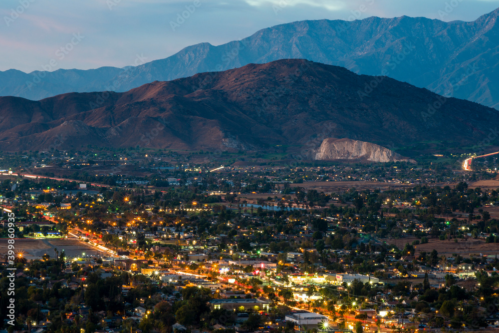 Obraz premium california, usa, riverside, Rubidoux, night, sunset