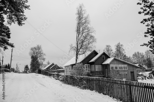 Schilderij op canvas Winter snowy landscape in the village of the nord Russia