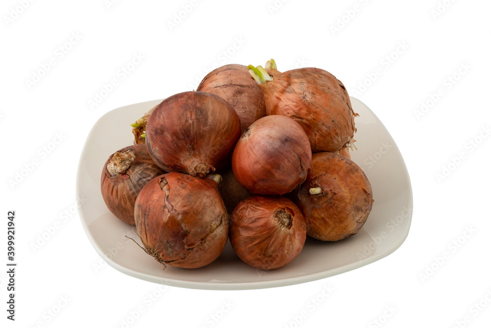 Obraz premium Pile Red onions in white plate on white background