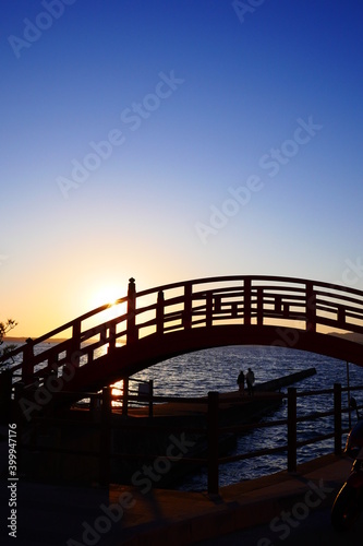 bridge at sunset © 悠太 野田