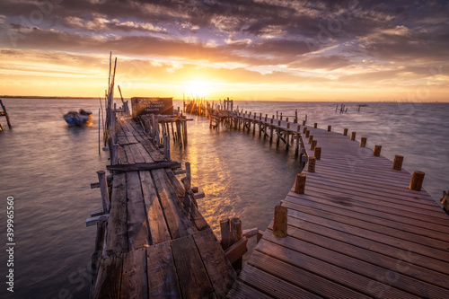 Puertos palafitos de madera de Carrasqueira, Comporta, Alentejo.