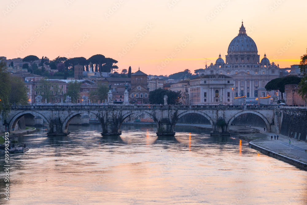 Tiber River, Saint Pietro Basilica, Vatican City, Rome, Italy, Europe