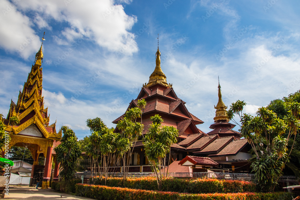 Fototapeta premium Tachileik Pagoda Myanmar Burma Southeast Asia