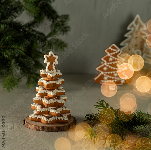  Christmas tree made of gingerbread as a gift