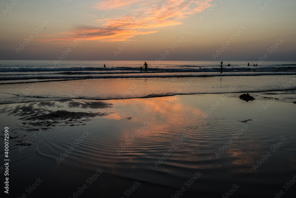 Naklejka premium Coucher du soleil sur le Bassin d'Arcachon, France