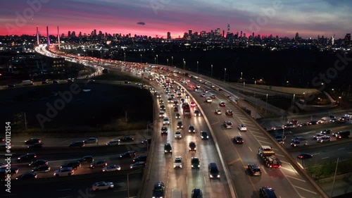 evening flying clockwise around intersection of BQE and LIE in NYC