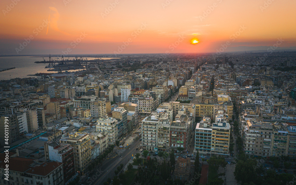 Obraz premium Thessaloniki at sunset cityscape, Greece..