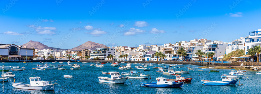 Landscape with Arrecife, capital of Lanzarote, Canary Islands, Spain - obrazy, fototapety, plakaty 