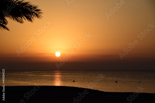 Sunrise at the beach (sea) © vineeth