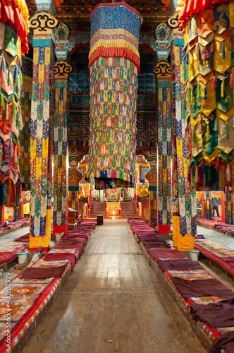 buddhist prayer wheels