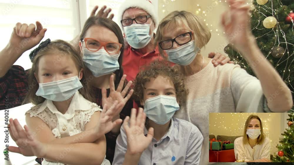 Relatives who are isolated due to the Covid-19 pandemic wish each other a Merry Christmas via the Internet. Relatives who are isolated due to the Covid-19 pandemic wish each other a Merry Christmas via the Internet.