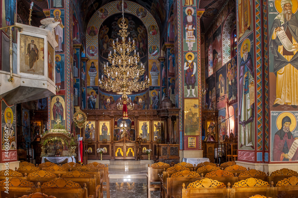 Kathedrale der heiligen Dreifaltigkeit in Agios Nikolaos auf Kreta