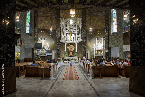 wnętrze kościoła, interior of the church © Krzysztof
