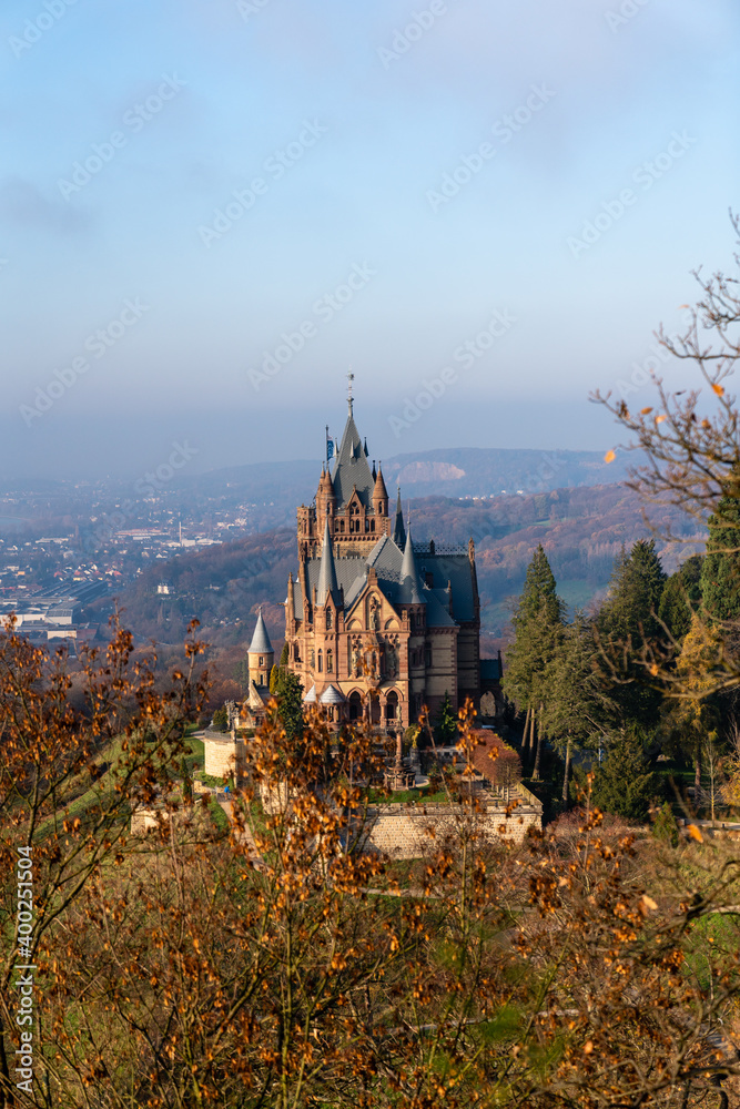 Schloss Drachenburg ein Schloss am Drachenfels in Königswinter