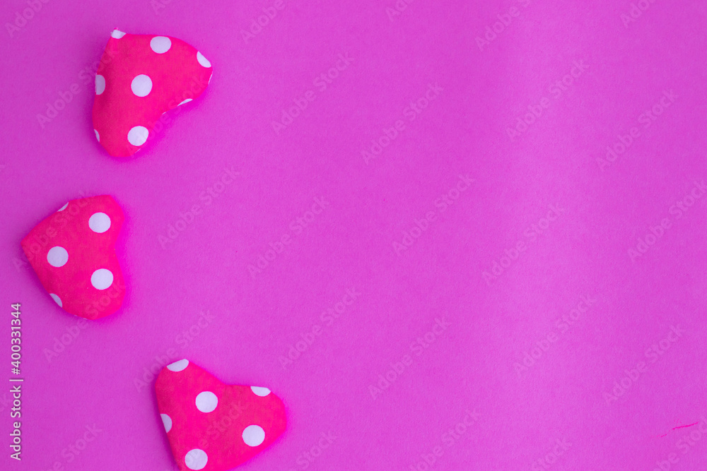 alentine's day background .pink heart jewelry .Pink background . space to copy.the view from the top.the concept of Valentine's day. alentine's day background .pink heart jewelry .Pink background . space to copy.the view from the top.the concept of Valentine's day.