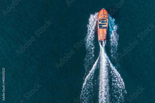 Fotografiet speedboat on the italian Como lake - vintage boat