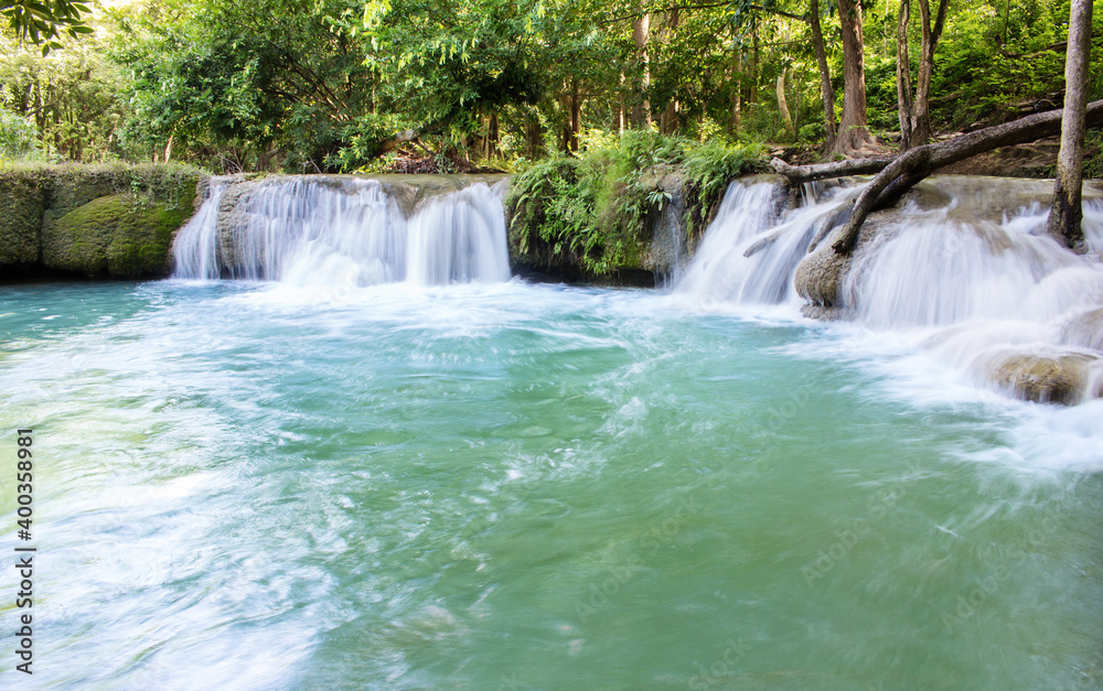 Fototapeta premium Waterfalls Erawan National Park Thailand