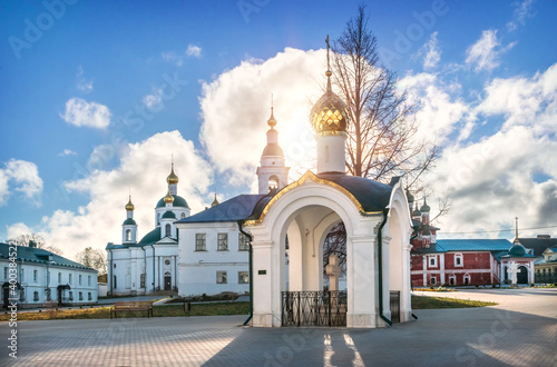 The canopy chapel and the Fedorovskaya church in the Epiphany monastery in Uglich photo