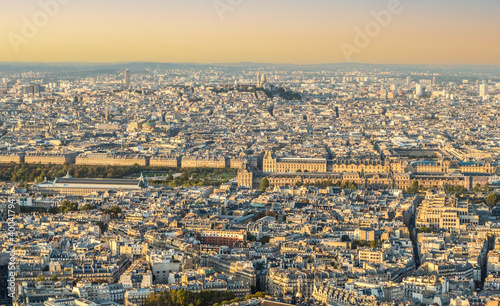 Aerial view of the center of Paris at sunset © Alessio