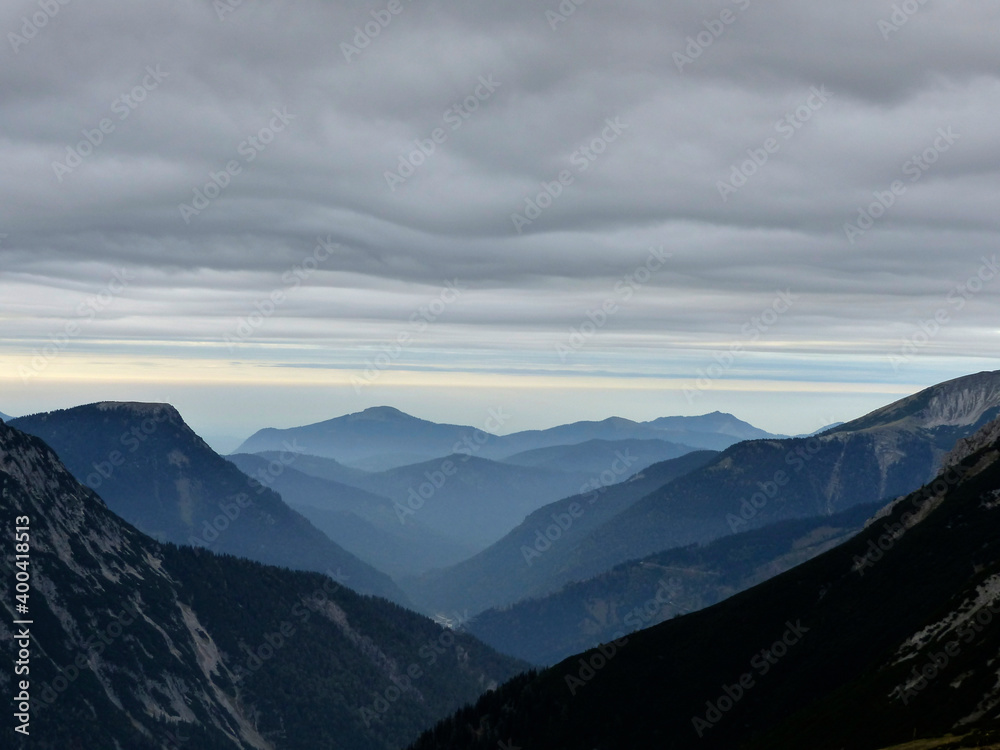 Obraz premium Mountain hiking tour Karwendel mountains, Tyrol, Austria