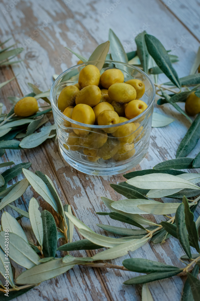 Turkish olives 