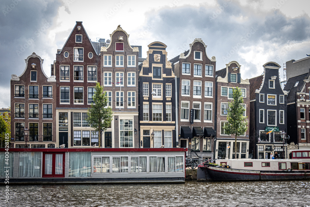 dancing houses of Amsterdam, traditional houses