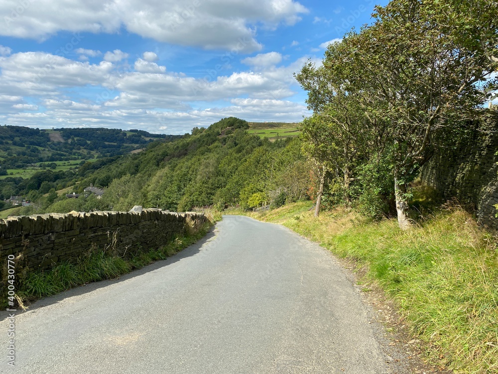 Howes Lane, as it drops down into, Shibden Valley, Halifax, UK