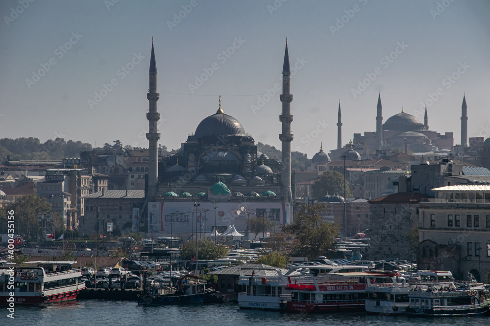 Fototapeta premium HISTORICAL ARCHITECTURE FROM BLUE MOSQUE , ISTANBUL, TURKEY 2019