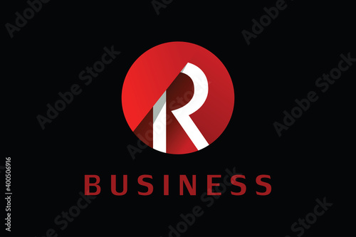Letter R cape logo