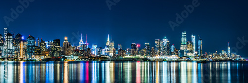 Manhattan panoramic skyline sunset view. New York, USA.