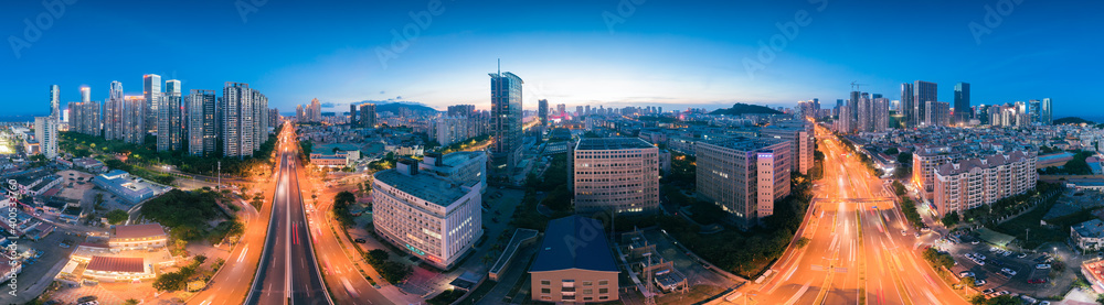 Fototapeta premium Night view of Xiamen City, Fujian Province, China