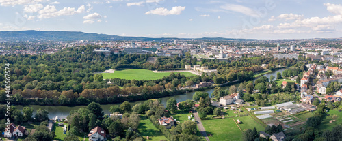 Luftaufnahme der Kasseler Innenstadt, Fulda und der Aue